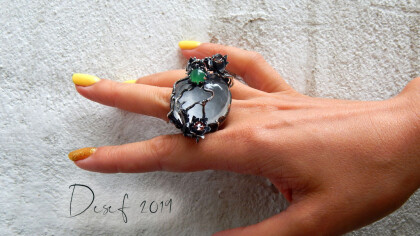 Большое коктейльное кольцо