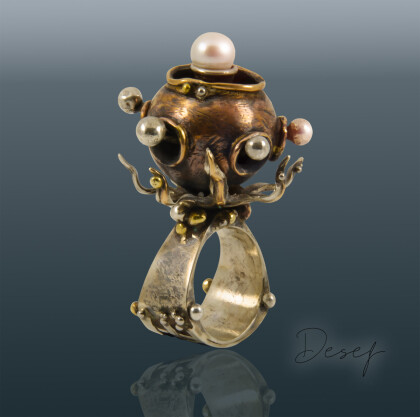 Кольцо Киндзадза