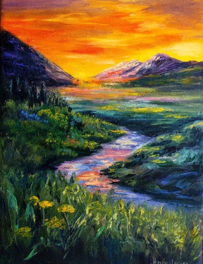 Оранжевый закат в горах