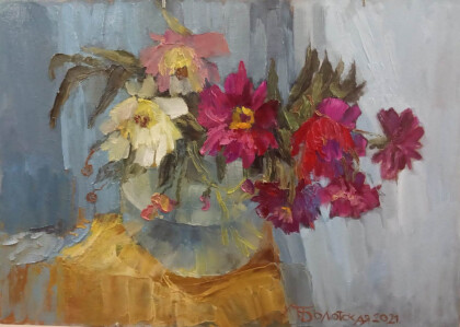 Из серии Пионы на голубом