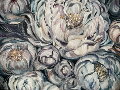 Заснеженные пионы