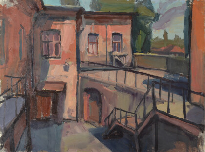 Дворик с лестницами.